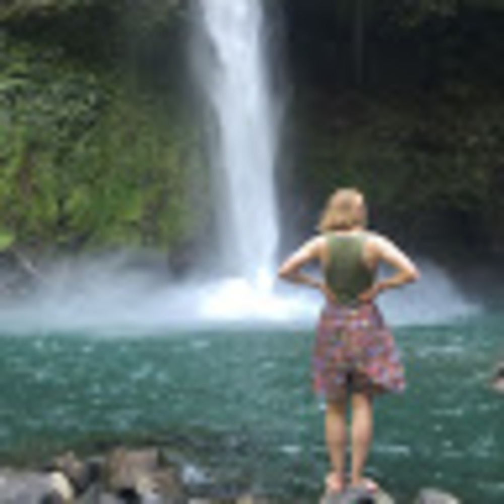 Meet your Posher, Isabelle